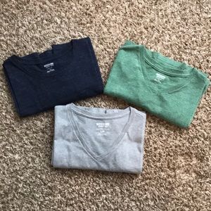 Bundle of three men’s tees